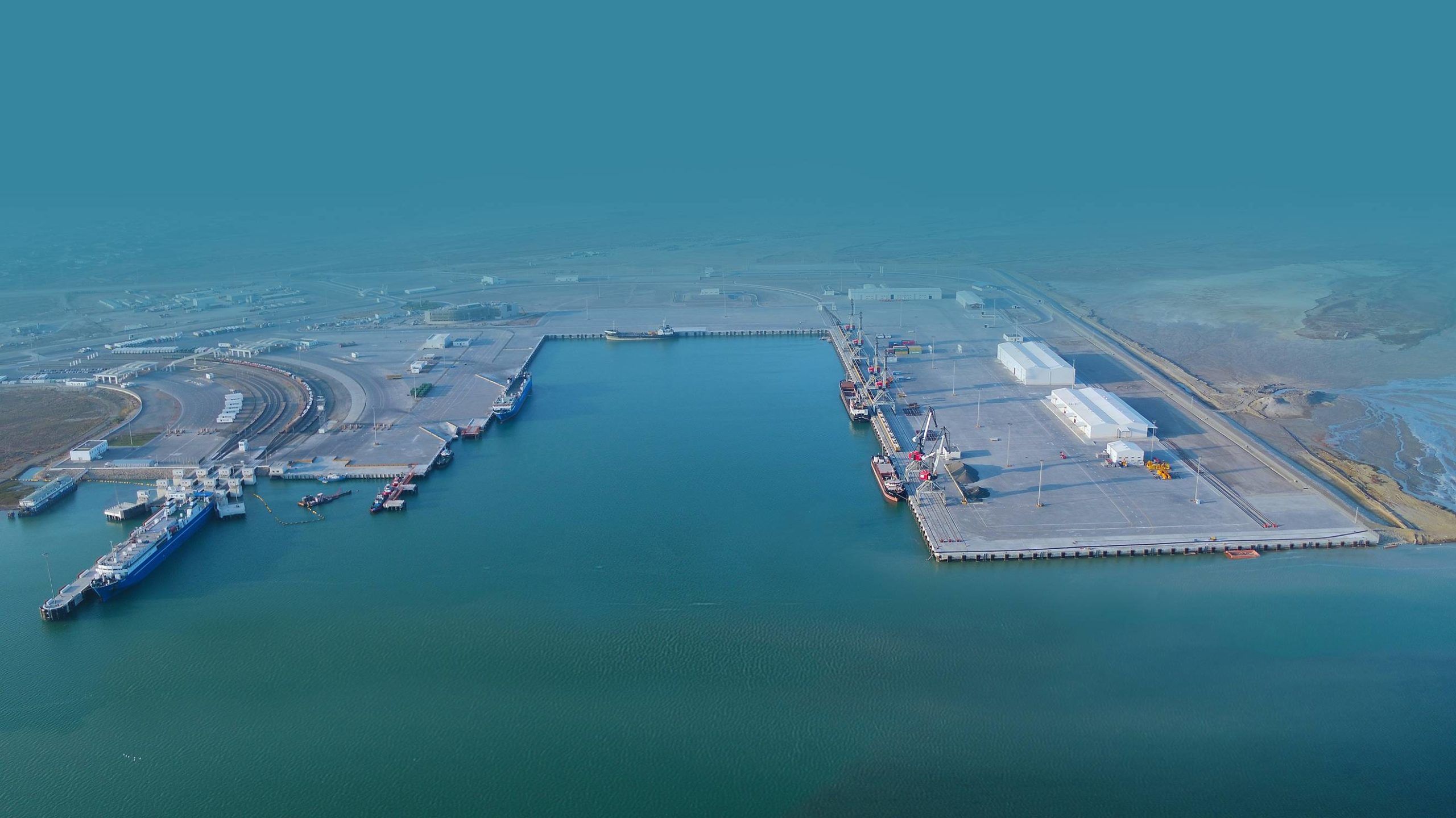 В порту Баку планируют строительство терминала для зерна из Казахстана – Парагро